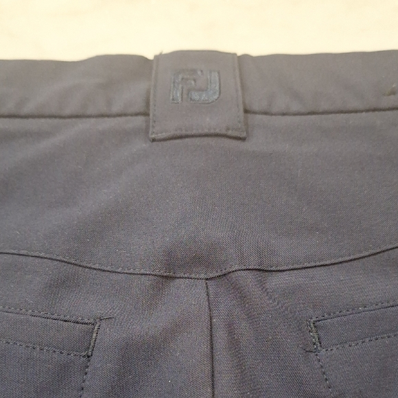 FootJoy Golf Navy Straight Leg Pants Size 30x32 Performance Polyester/Spandex - Picture 2 of 9